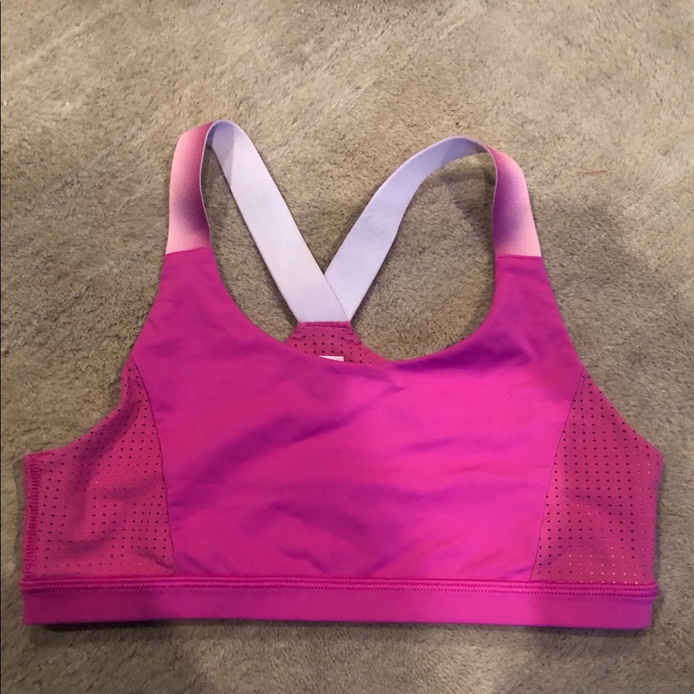 Sports bra